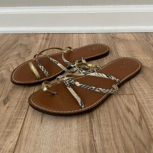 Ann Taylor LOFT Black and White Snake Print Gold Toe Ring Sandals